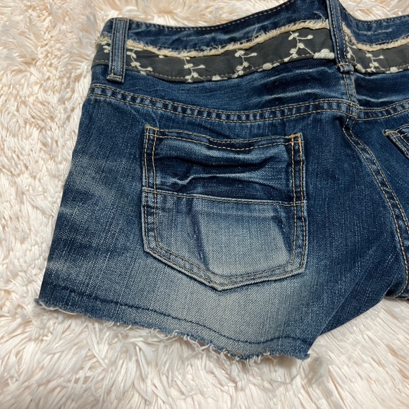 Minibrad  Stretch Shortie  Women’s Size “4” - Picture 6 of 9